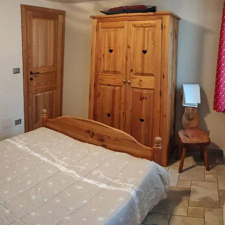 Clo 3 2 Bagni 펜션 *